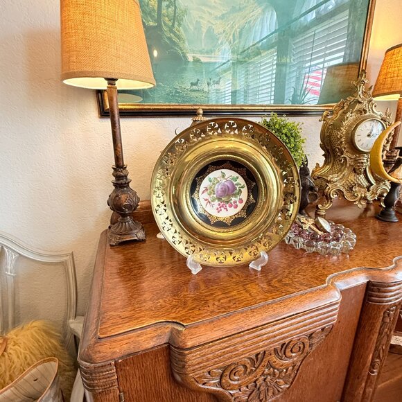 Vintage pair of Regency Bone China/Brass wall plates made in England - Picture 6 of 15